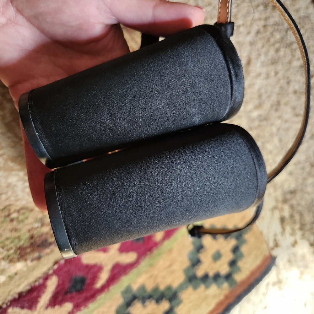 Heels - Picture 3 of 7